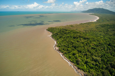 Mulgrave-Russell River discharge following rainfall event transports runoff from land into the marine environment.